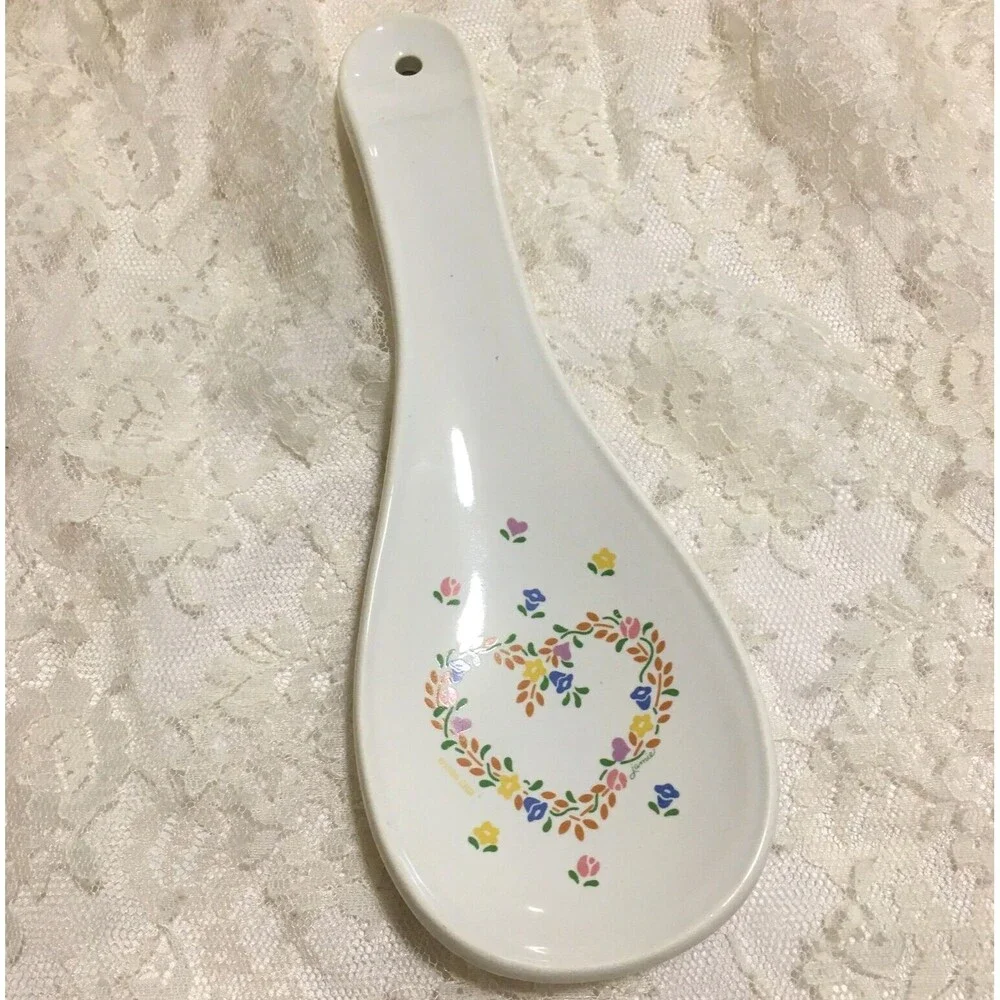 Vintage Cottagecore Spoon Rest Laurelwood USA White Ceramic Floral Heart 80s 90s
